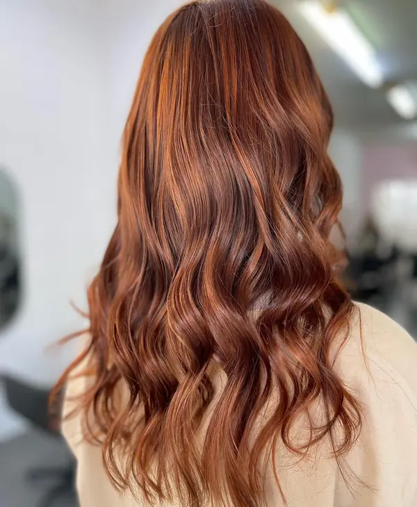 Rich copper colour with soft waves